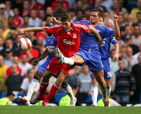 备受瞩目的 备受瞩目的